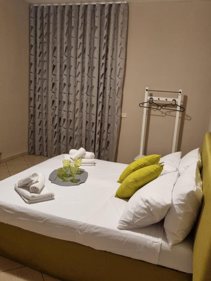 Stesicoro Apartment Catania Luaran gambar