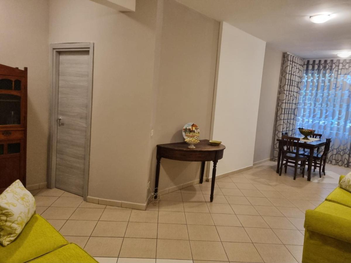 Stesicoro Apartment Catania Luaran gambar